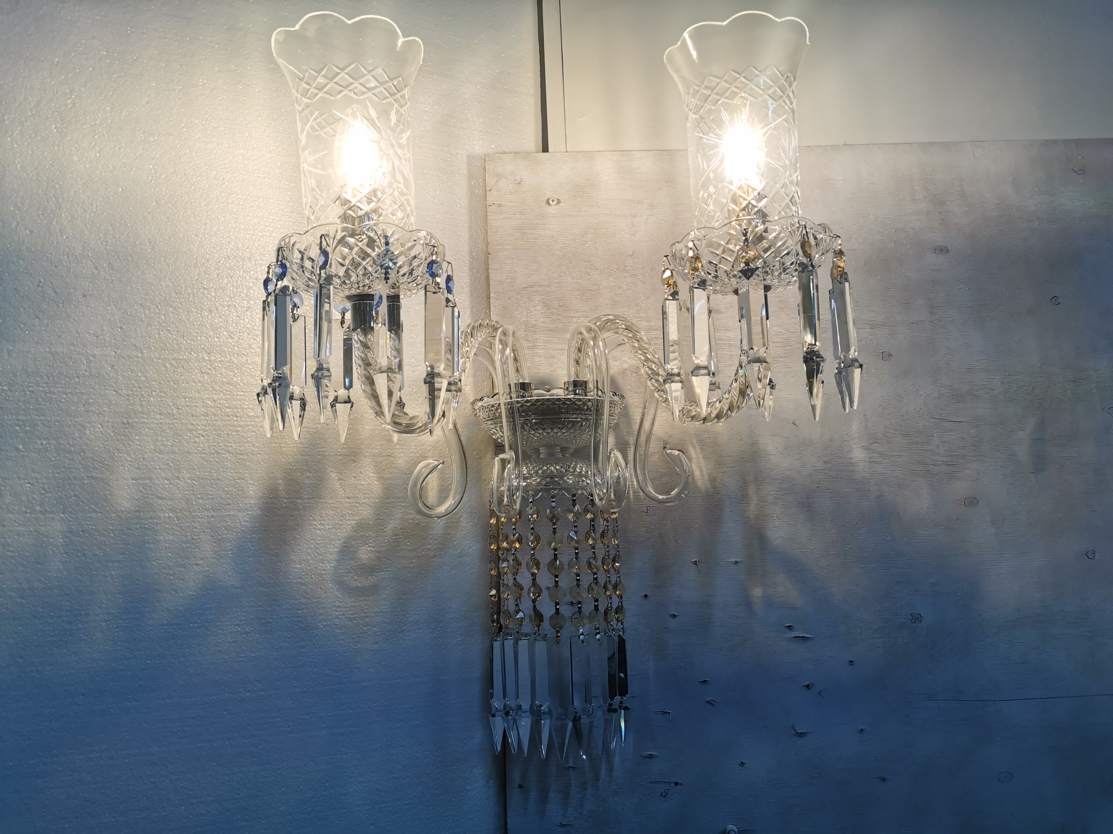 Villa Design French Decorative Crystal Wall Light (KAME02)