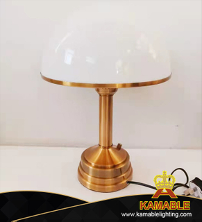 Hotel Antique Style Fancy Copper Steel White Acrylic Table Lighting (KATL03-B)
